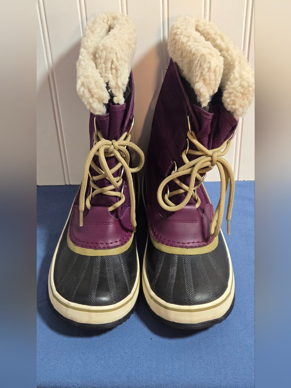 Sorel Plum and Black Waterproof Lace-Up Winter Boots with Cream Faux Shearling